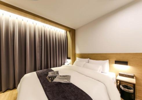 Gwangju Divine Hotel Gwangju Metropolitan City Quarto foto