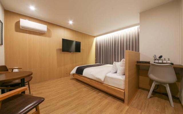 Gwangju Divine Hotel Gwangju Metropolitan City Quarto foto